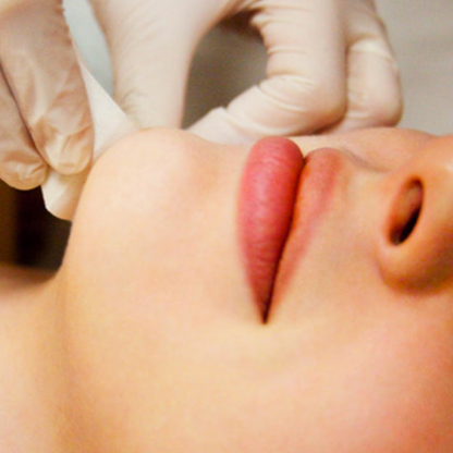 Wax Face (Lip, Cheek &amp; Chin)